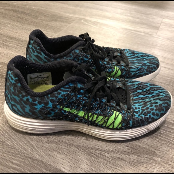 Nike Women’s Lunarlon Running Shoes size 7.5 - Picture 2 of 7